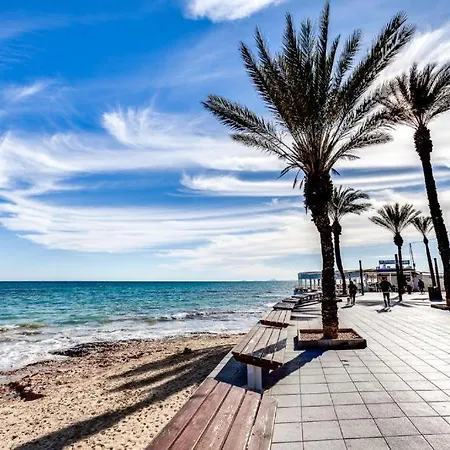 By The Sea With A Pool Torrevieja